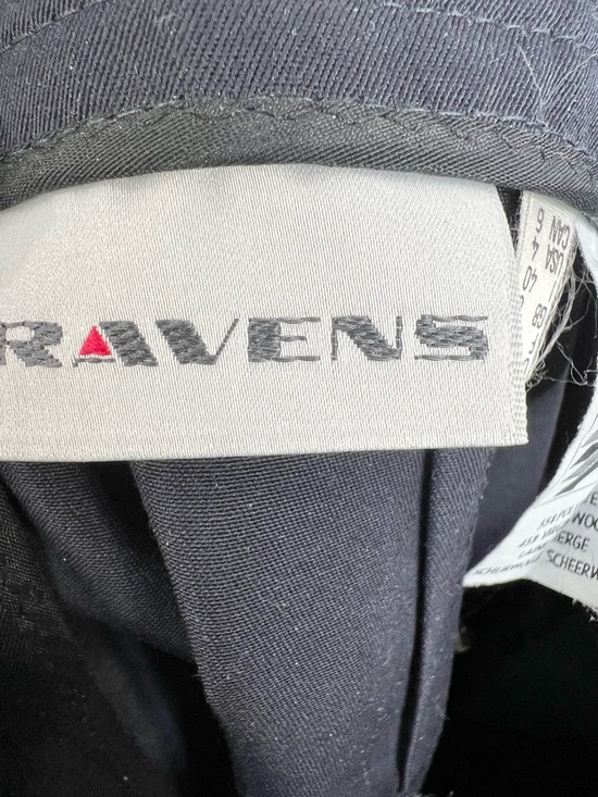 Vtg 80s W German navy wool blend wide leg cropped pleated old money culottes 4 - Picture 14 of 17